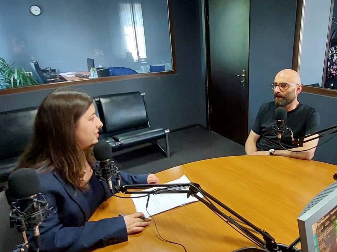 გადაცემა: ერთი ერთზე